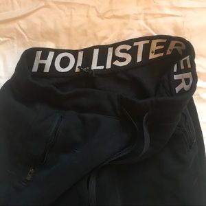 Hollister Men's Medium Black Sweat Pants EUC